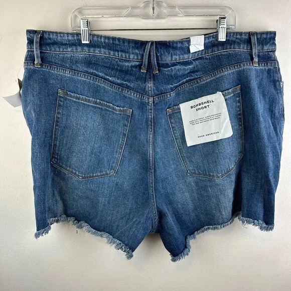 Good American I Bombshell Shorts Ss 20 NWT - Picture 6 of 16